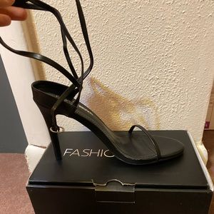 Super Sexy Black Heeled Sandal